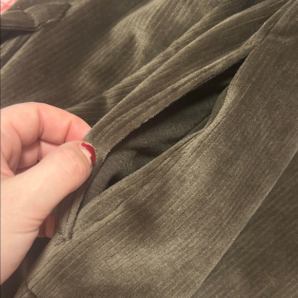 Women’s Dark Brown Velor Corduroy Shirt Jacket - Picture 9 of 10